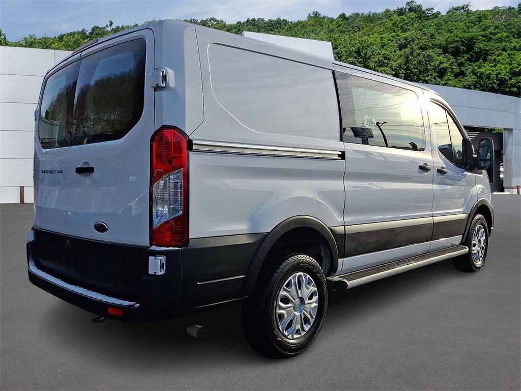 Certified 2024 Ford Transit 250 Base w/ Exterior Upgrade Package image 4