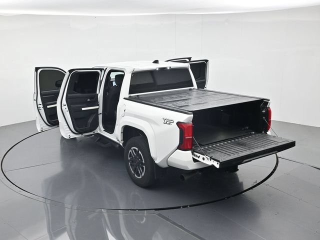 Used 2024 Toyota Tacoma TRD Sport AWD/4WD image 44