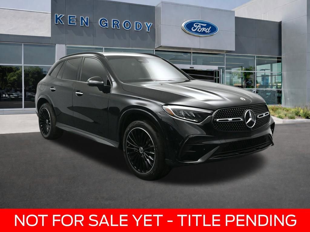 Used 2025 Mercedes-Benz GLC 300