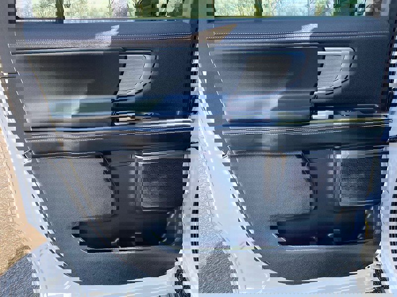 Certified 2025 Ford Expedition Max Platinum image 38