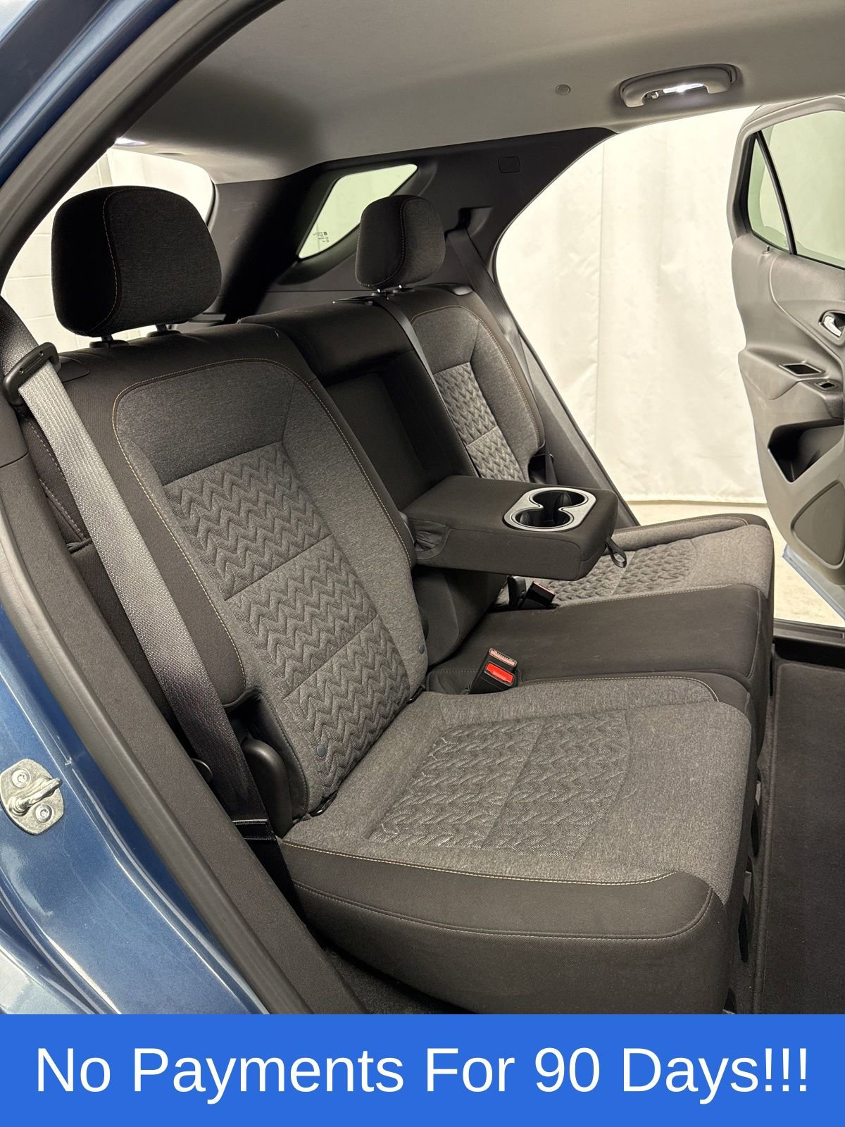 Used 2024 Chevrolet Equinox LT FWD image 32