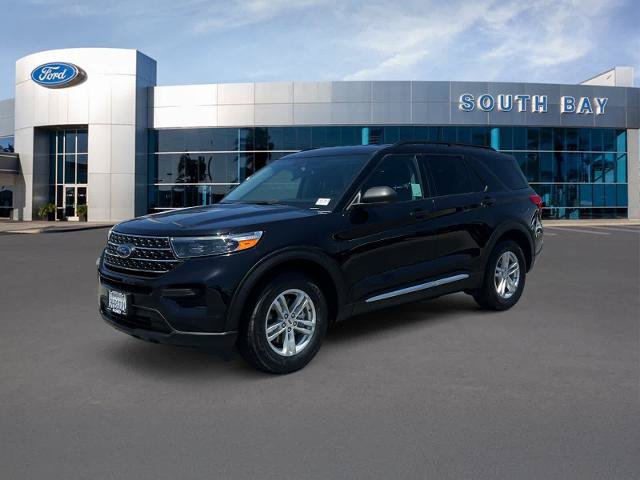 Certified 2023 Ford Explorer XLT RWD image 1