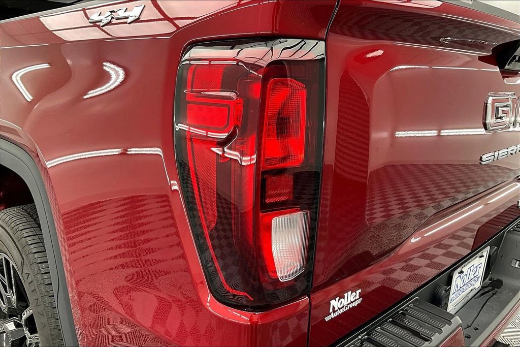 Used 2023 GMC Sierra 1500 Elevation image 31