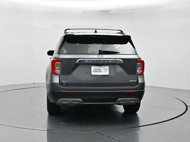 Certified 2023 Ford Explorer XLT w/ Equipment Group 202A AWD/4WD image 9