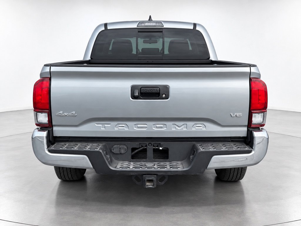 Used 2023 Toyota Tacoma SR5 AWD/4WD image 6