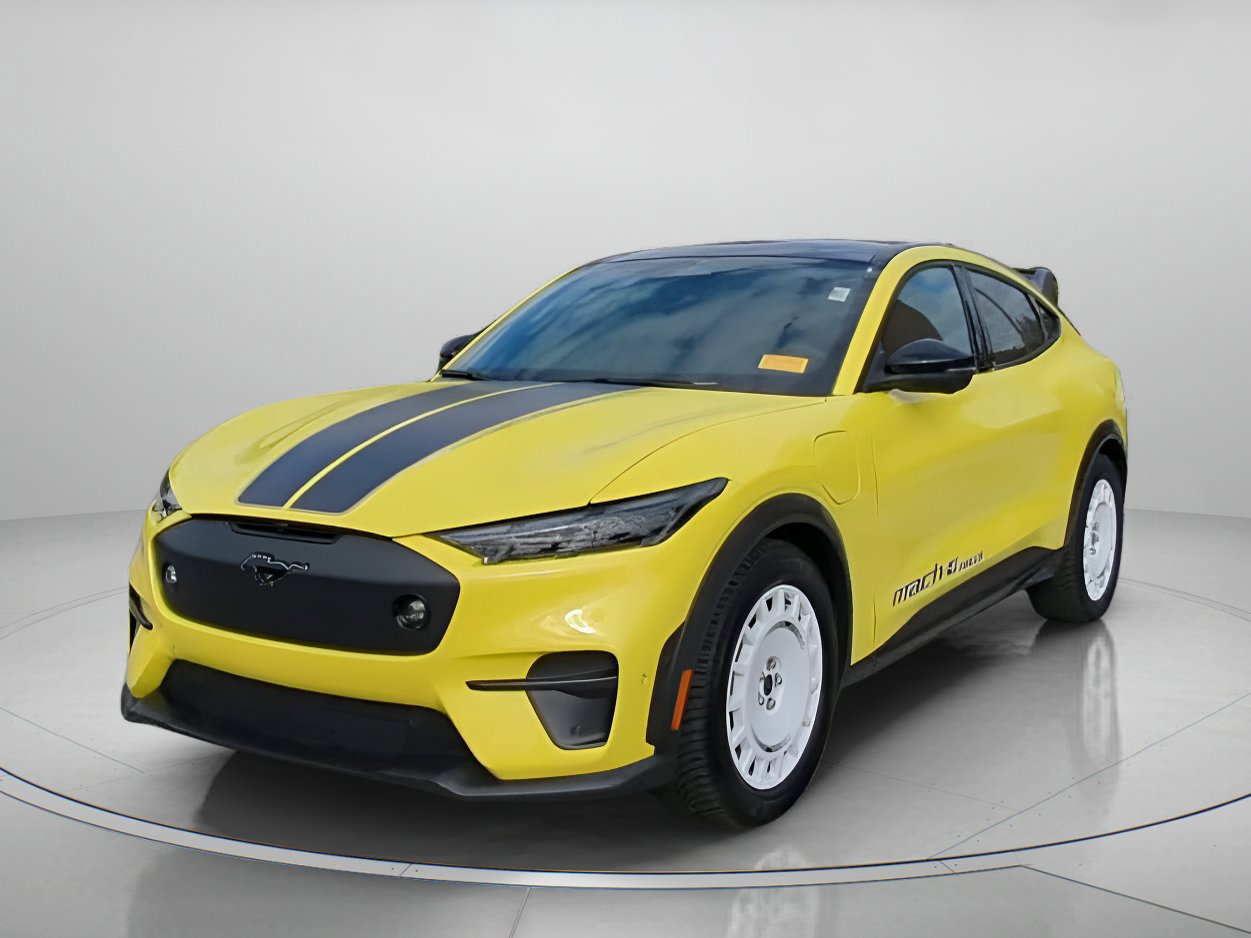 Certified 2024 Ford Mustang Mach-E GT image 3