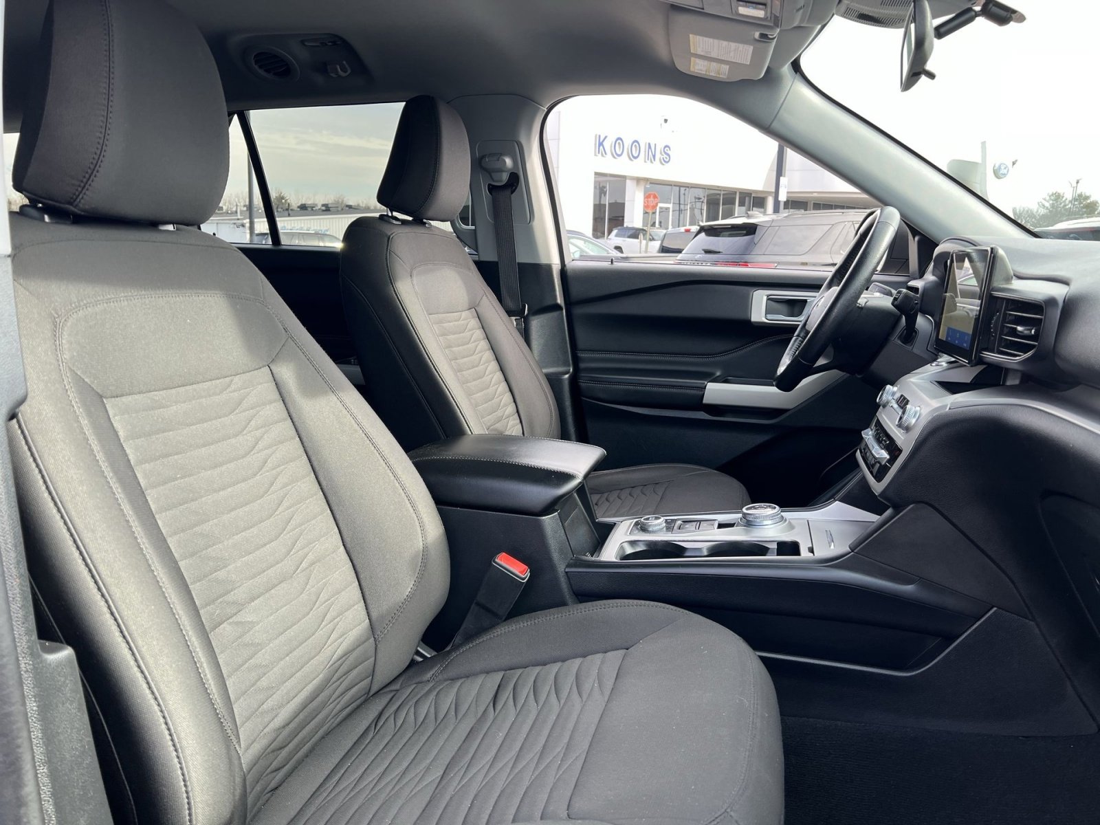 Certified 2021 Ford Explorer XLT image 26