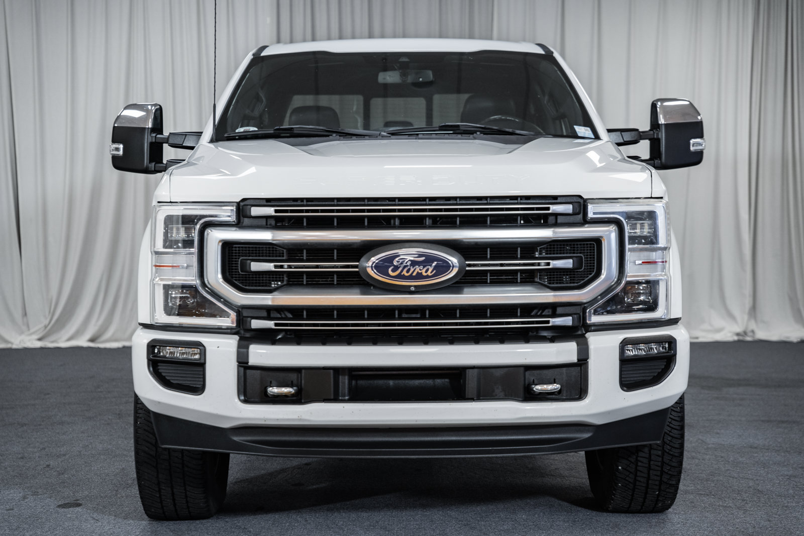 Certified 2022 Ford F250 Platinum AWD/4WD image 2