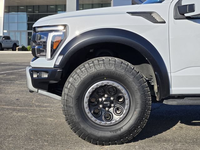 Certified 2025 Ford F150 Raptor AWD/4WD image 9