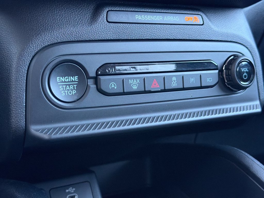 Certified 2025 Ford Bronco Sport Outer Banks w/ Outer Banks Tech Package+ AWD/4WD image 20