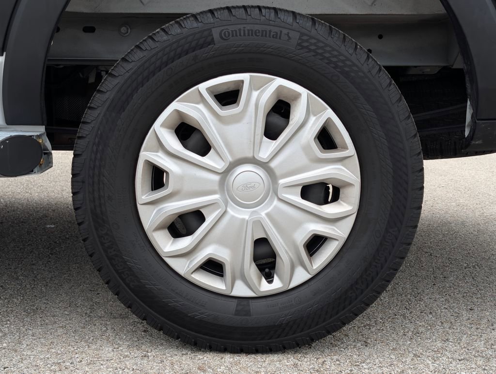 Certified 2025 Ford Transit 250 Low Roof w/ Exterior Upgrade Package RWD image 26