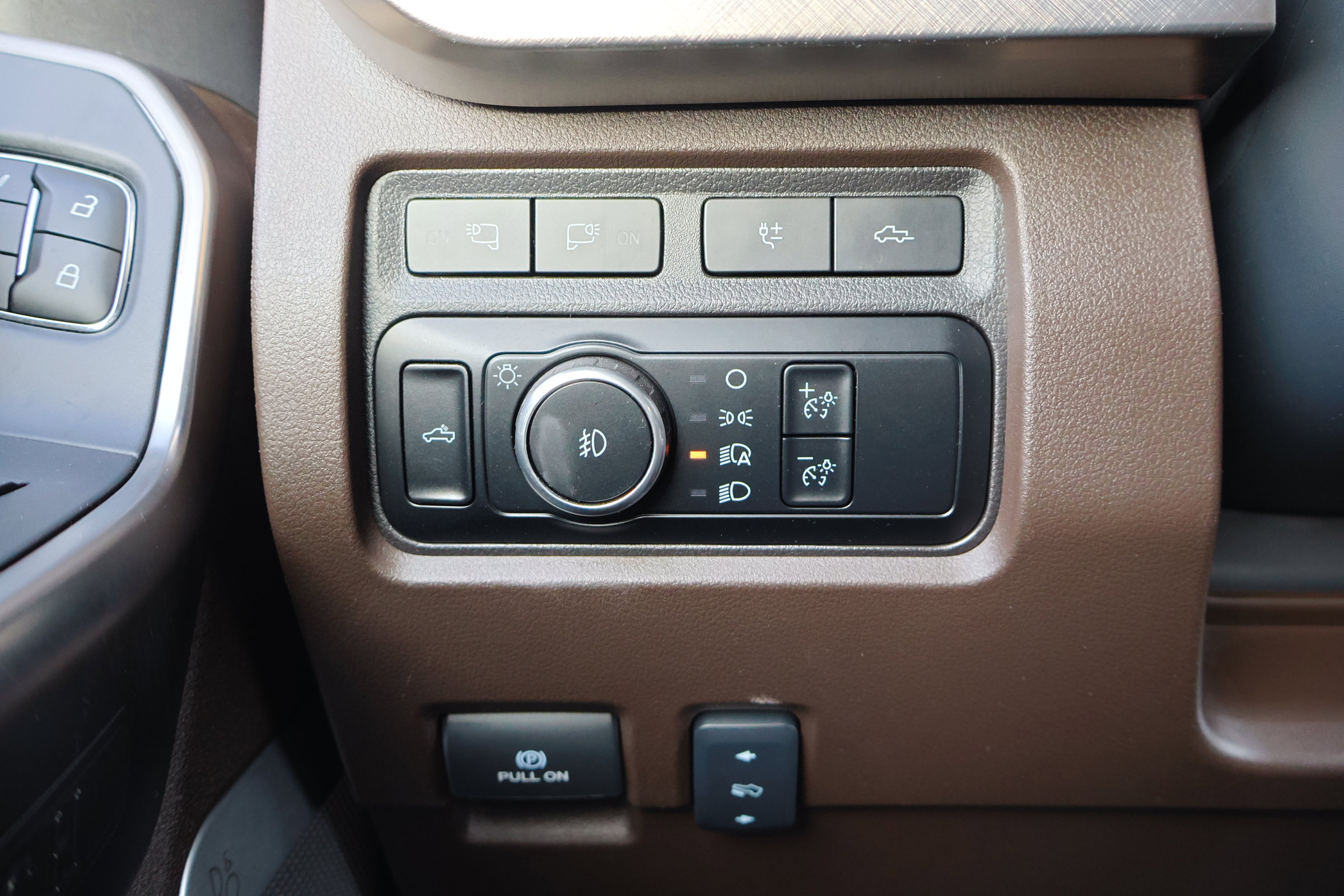 Certified 2024 Ford F250 King Ranch image 17