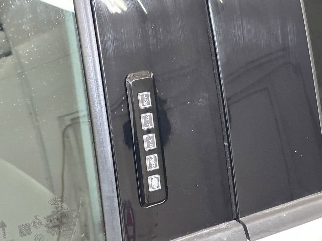 Certified 2022 Ford F150 Lariat w/ Equipment Group 502A High image 22