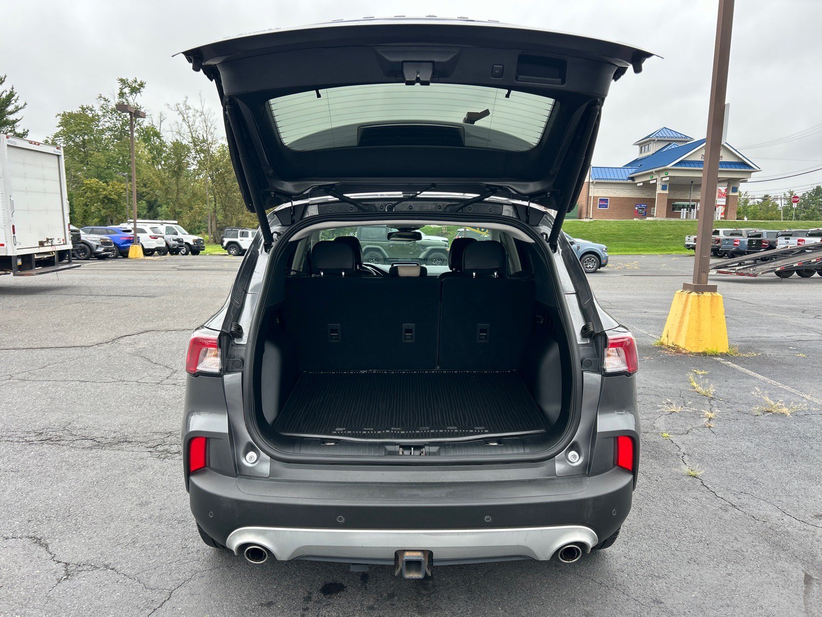 Certified 2021 Ford Escape Titanium w/ Class II Trailer Tow Package FWD image 13