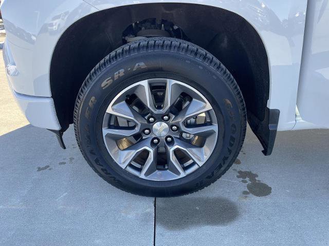 Used 2023 Chevrolet Silverado 1500 Custom w/ LPO, Dark Essentials Package image 10