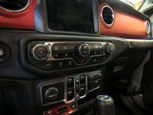 Used 2020 Jeep Wrangler Unlimited Rubicon AWD/4WD image 17