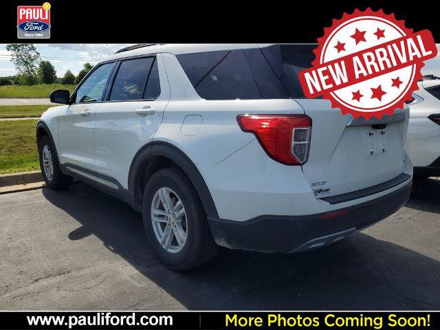 Certified 2022 Ford Explorer XLT w/ Equipment Group 202A AWD/4WD image 3