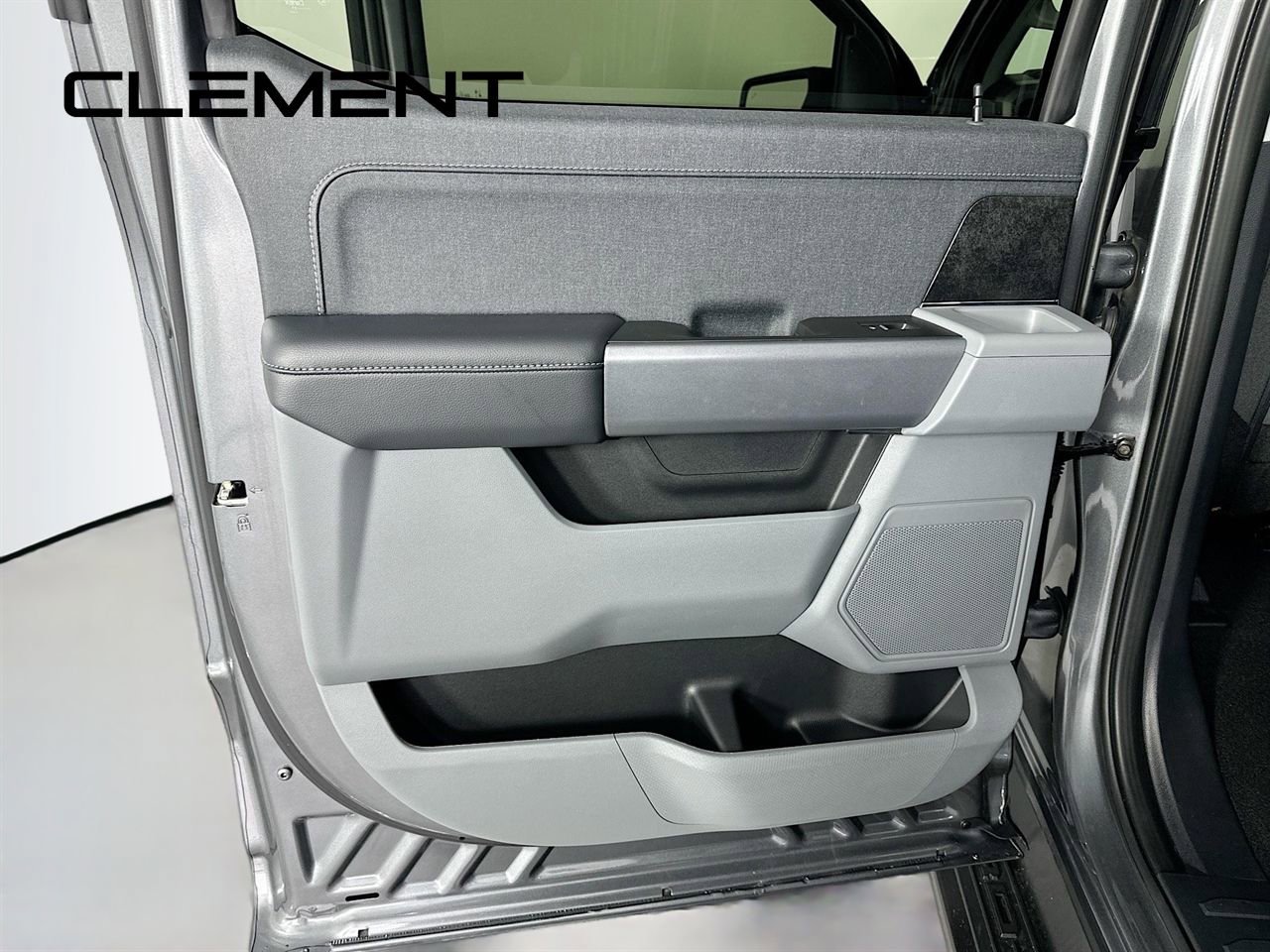 Certified 2024 Ford F150 Lightning XLT w/ Max Trailer Tow Package image 30