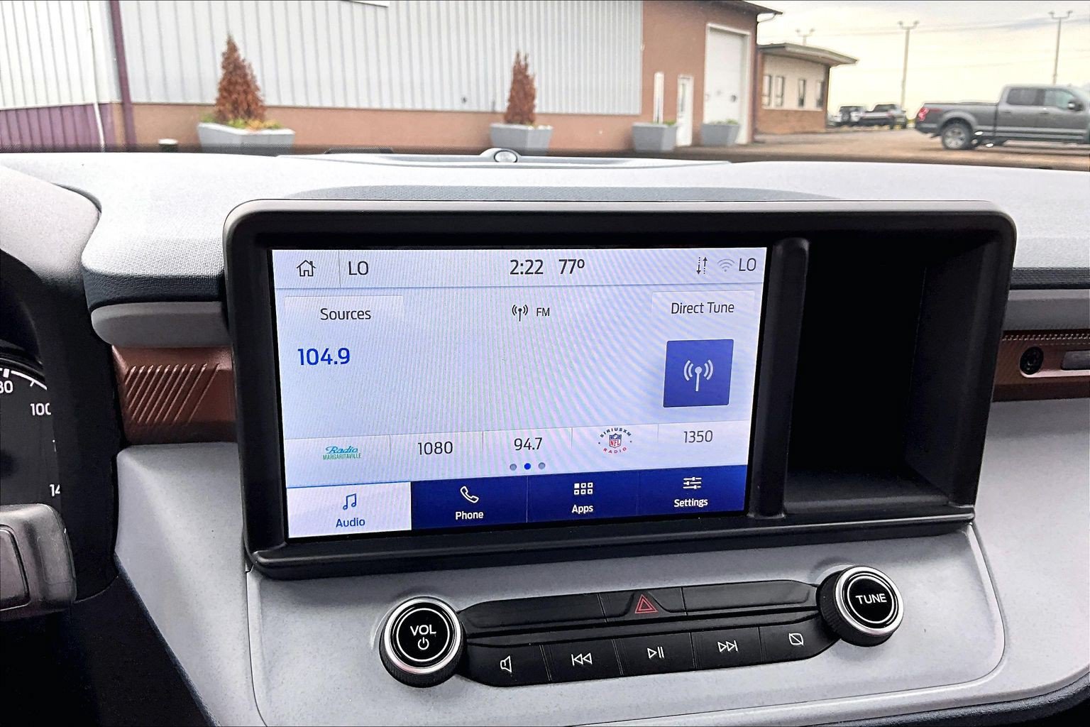 Certified 2022 Ford Maverick Lariat w/ Lariat Luxury Package AWD/4WD image 33
