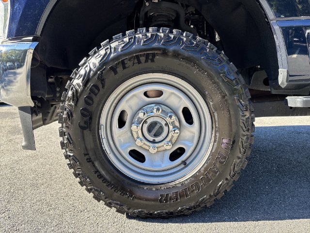 Certified 2023 Ford F250 XL w/ Snow Plow Prep Package AWD/4WD image 10