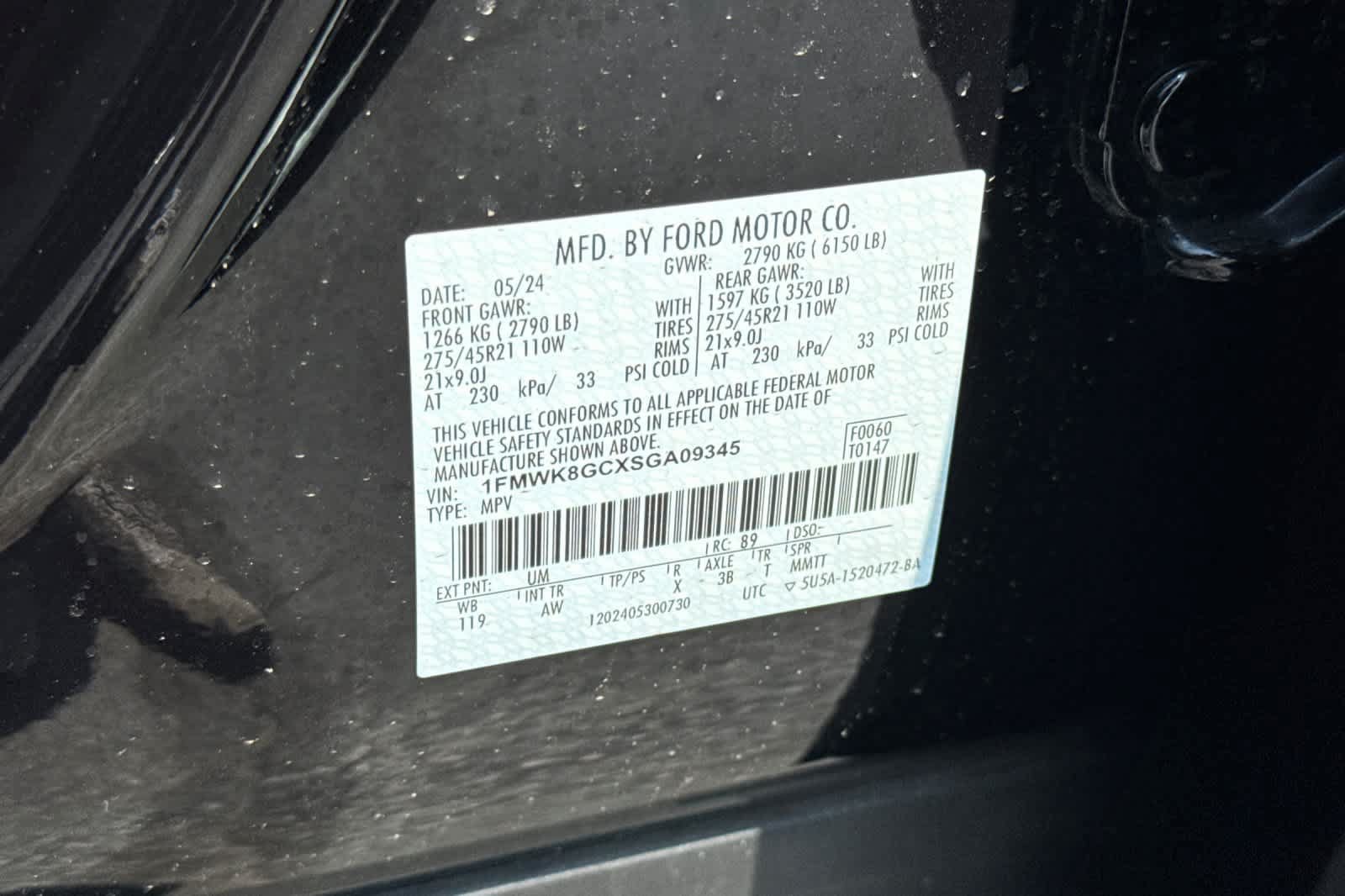 Certified 2025 Ford Explorer ST AWD/4WD image 29