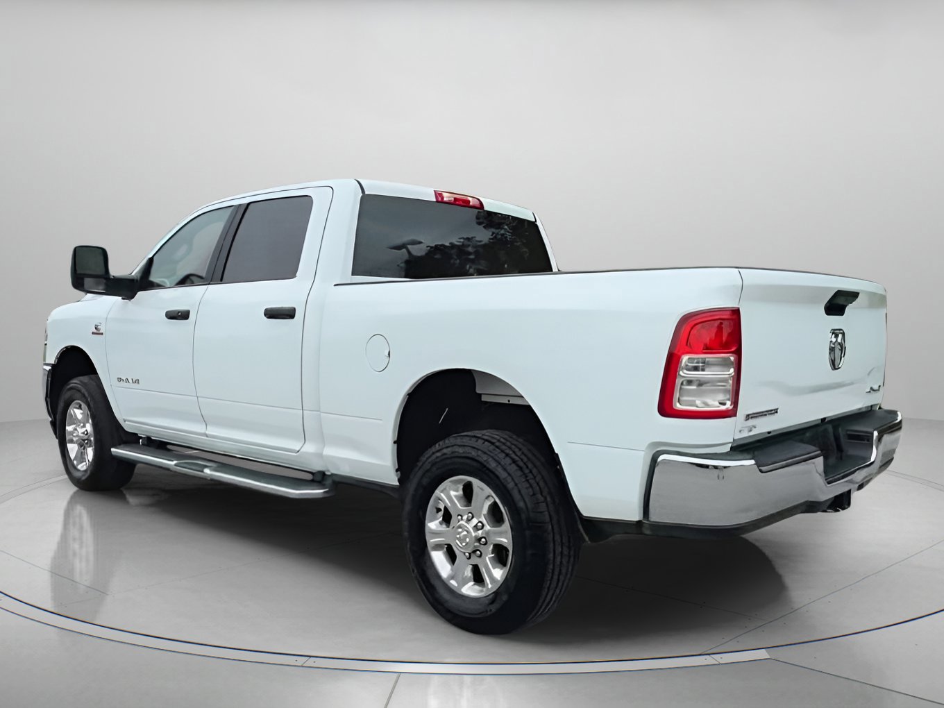 Used 2024 RAM 2500 Big Horn image 13