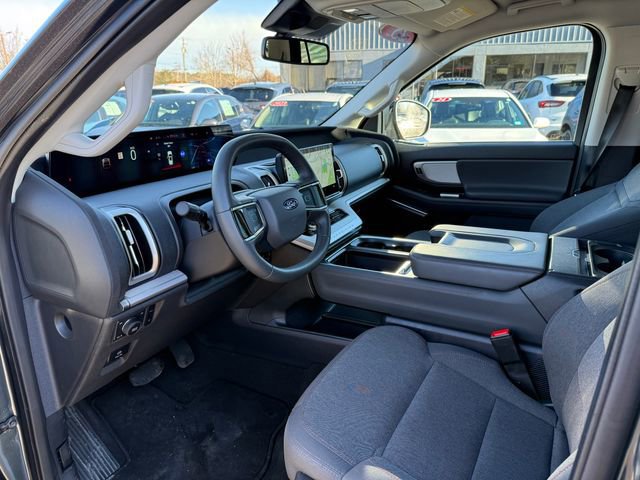 Certified 2025 Ford Expedition Max Active image 13