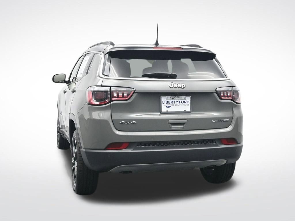 Used 2024 Jeep Compass Limited AWD/4WD image 9