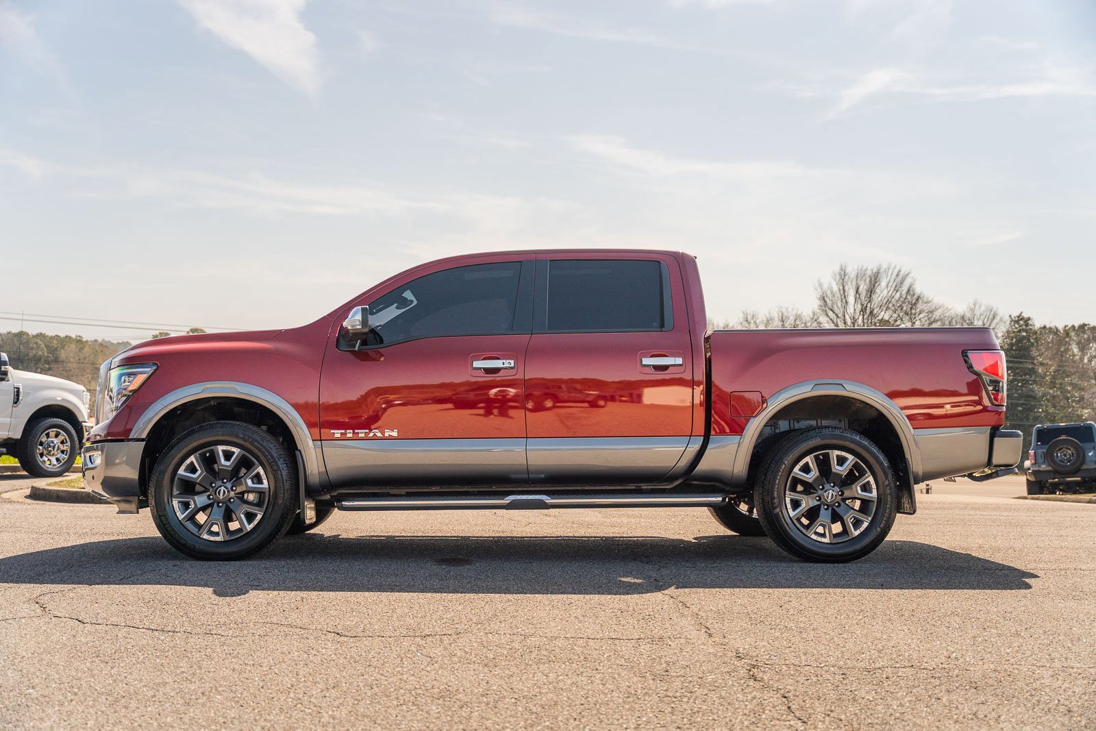 Used 2023 Nissan Titan Platinum Reserve w/ Moonroof Package image 2