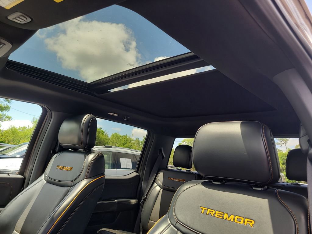 Certified 2022 Ford F150 Tremor w/ Equipment Group 402A High image 18