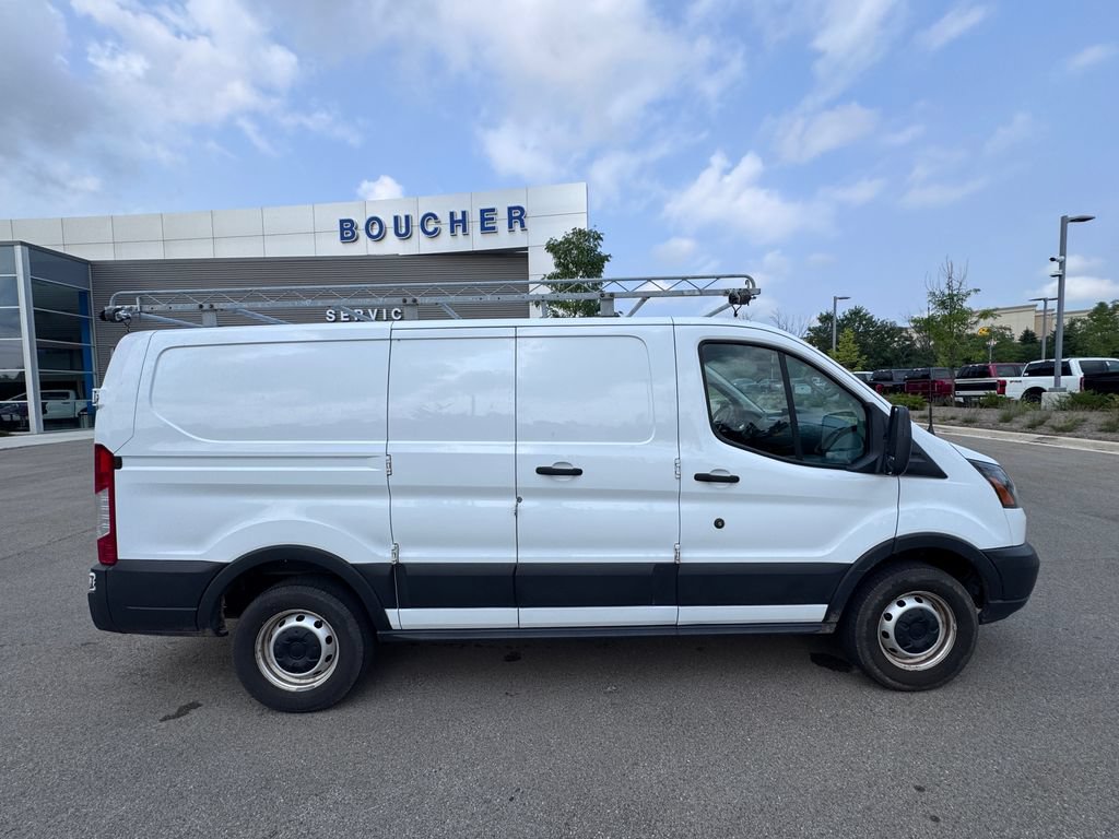 Certified 2019 Ford Transit 250 130 Low Roof RWD image 7