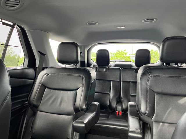 Certified 2022 Ford Explorer Limited AWD/4WD image 17