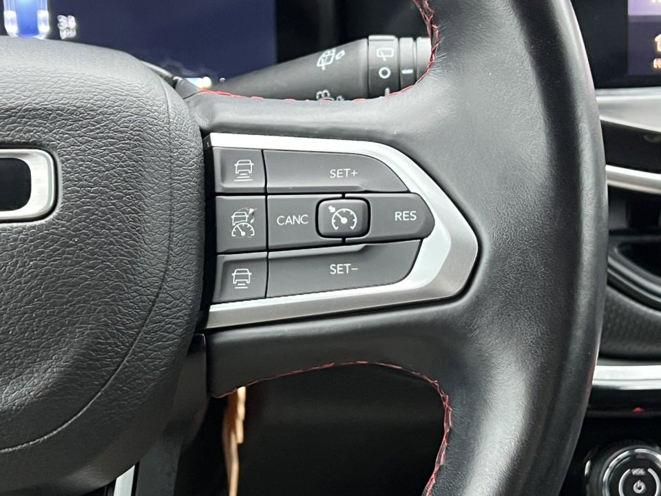 Used 2022 Jeep Compass Trailhawk w/ Trailhawk Elite Group image 22