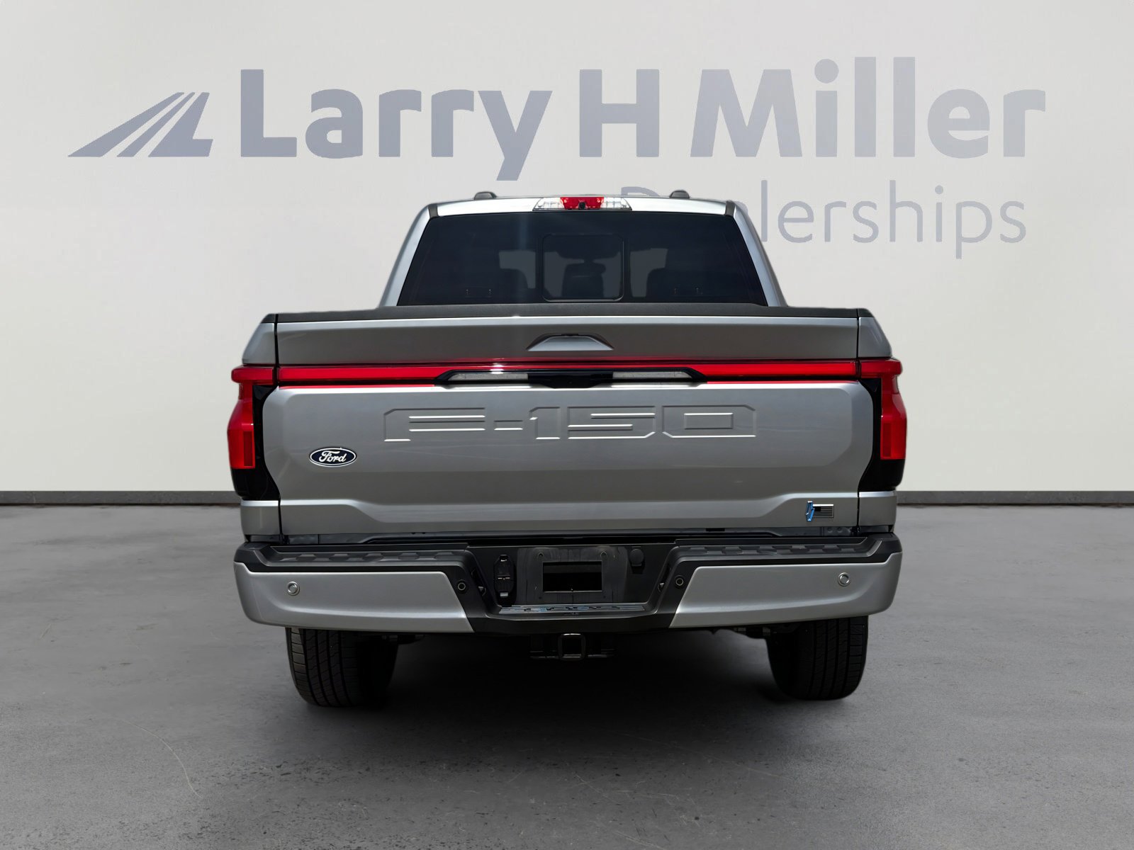 Certified 2024 Ford F150 Lightning Lariat image 4