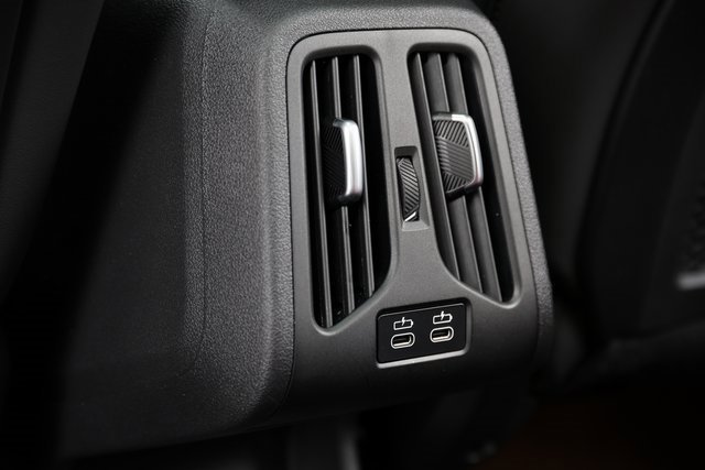 Used 2024 BMW X1 xDrive28i w/ Technology Package image 20