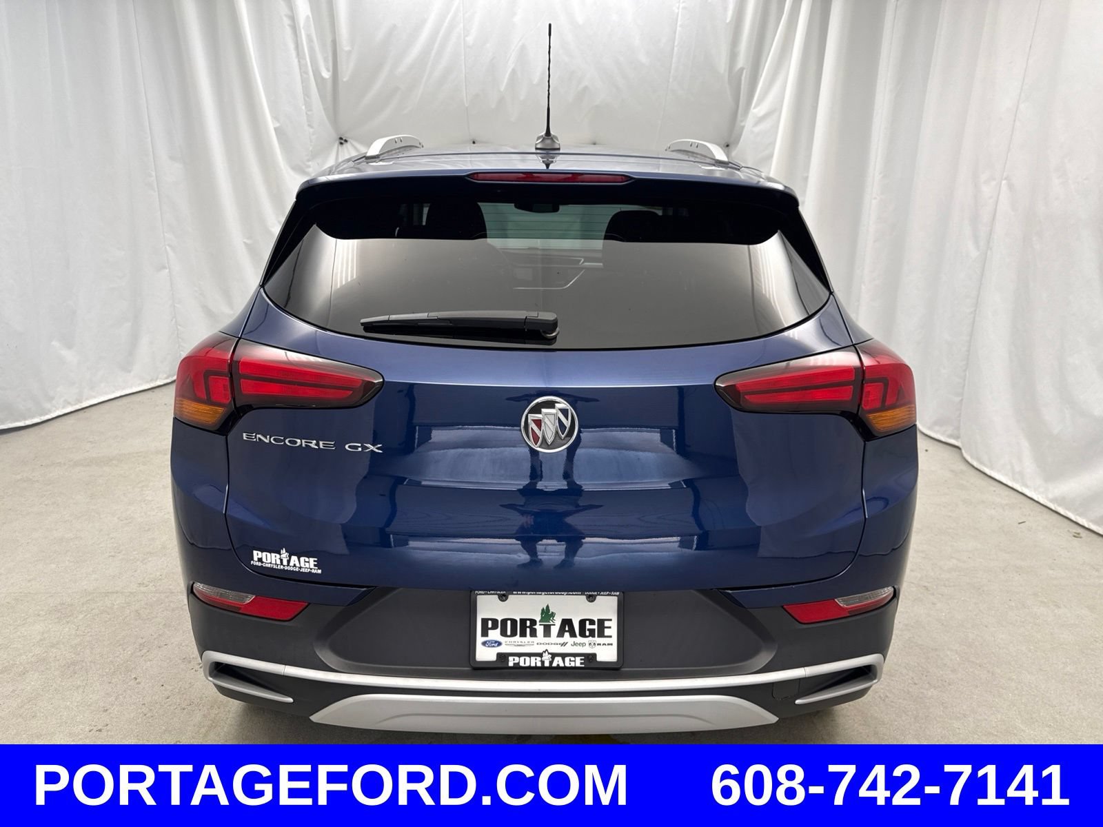 Used 2023 Buick Encore GX Select FWD image 3