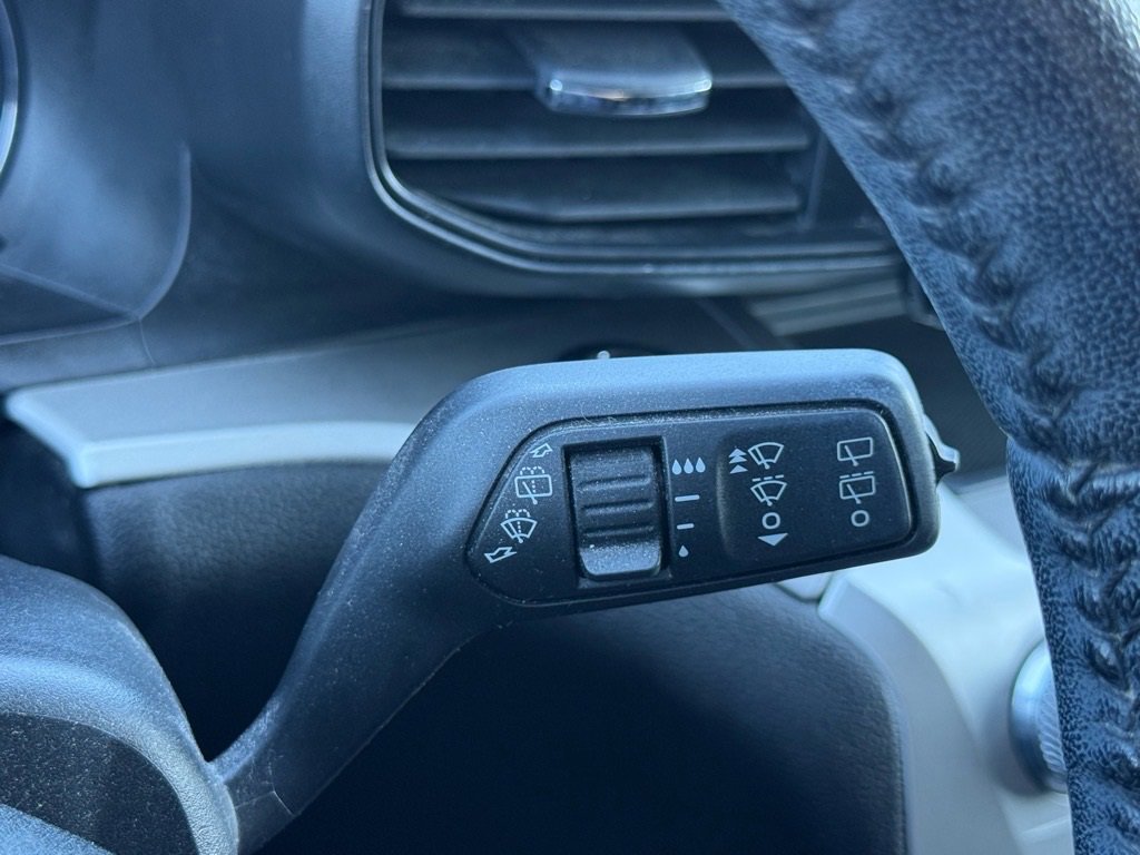 Certified 2022 Ford Explorer XLT w/ Class IV Trailer Tow Package image 22