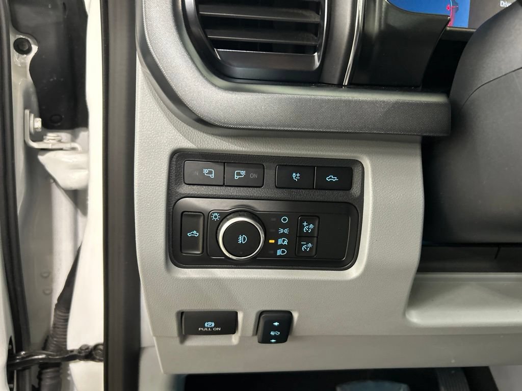 Certified 2024 Ford F350 Limited w/ FX4 Off-Road Package AWD/4WD image 14