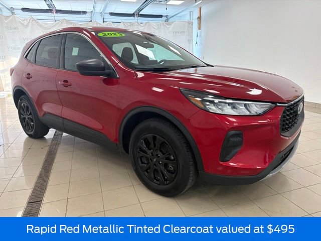 Certified 2023 Ford Escape Active AWD/4WD image 3