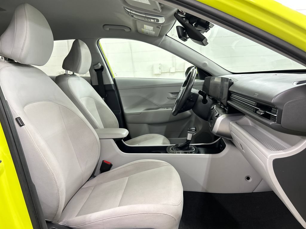 Used 2024 Hyundai Kona SEL FWD image 16