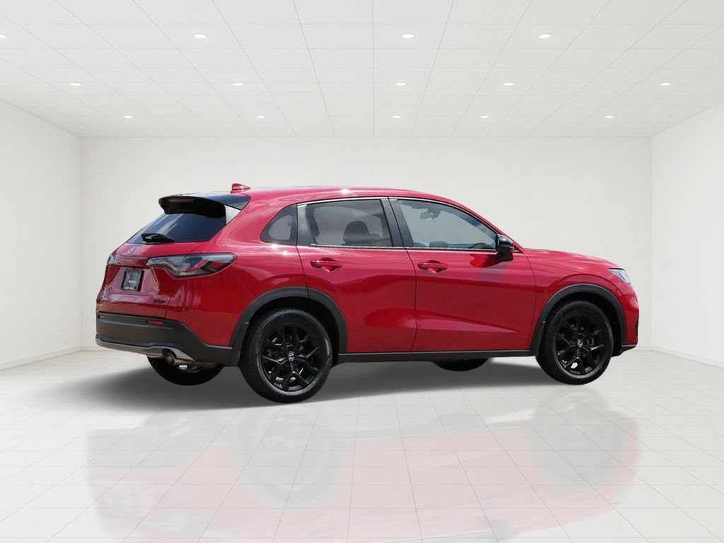 Used 2024 Honda HR-V Sport image 3