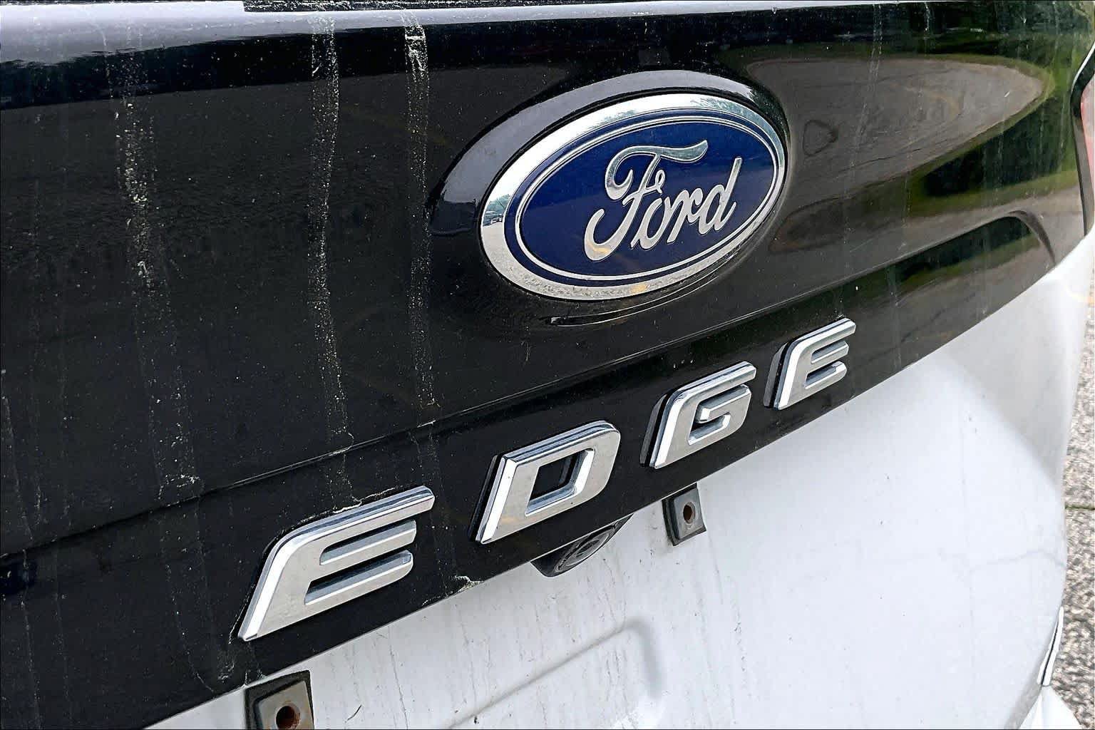 Certified 2024 Ford Edge SEL AWD/4WD image 33