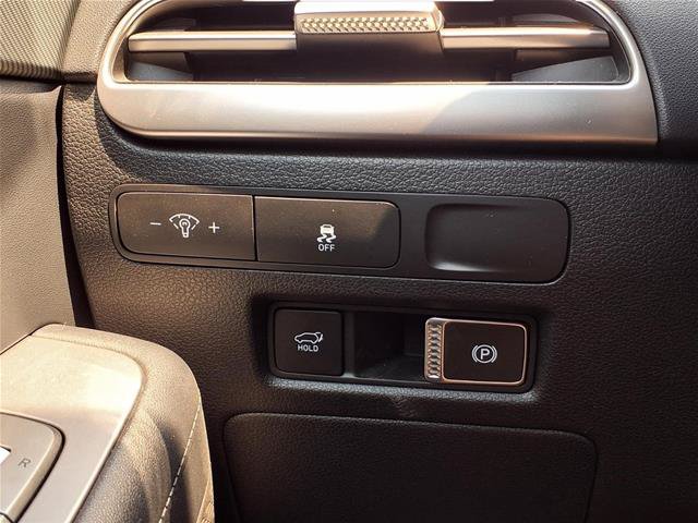 Used 2025 Hyundai Palisade SEL FWD image 13