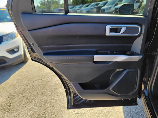 Certified 2023 Ford Explorer XLT image 14