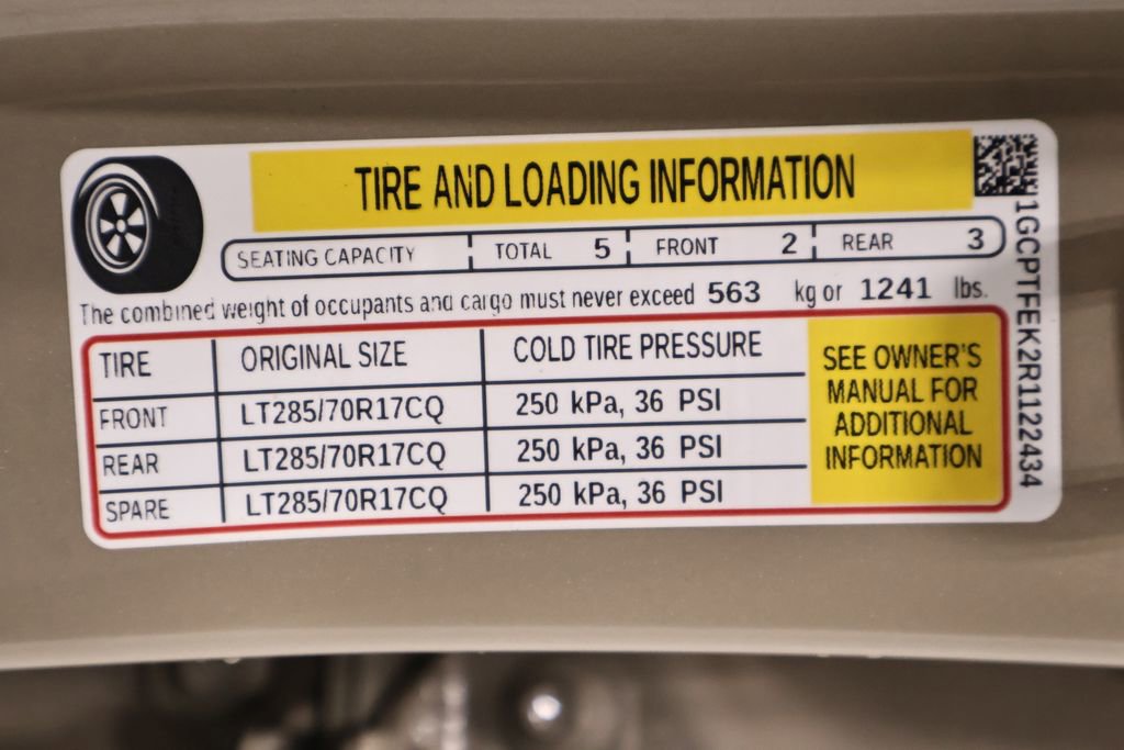 Used 2024 Chevrolet Colorado ZR2 w/ ZR2 Convenience Package III image 42