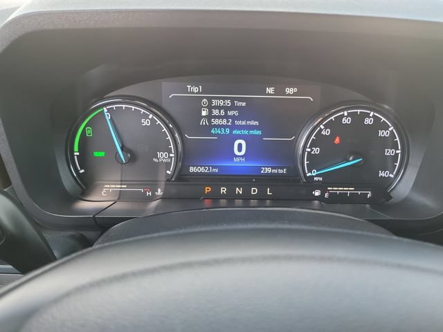 Certified 2022 Ford Maverick Lariat w/ Lariat Luxury Package FWD image 31