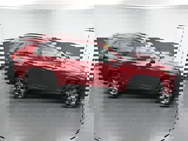 Used 2024 Toyota RAV4 XLE AWD/4WD image 17