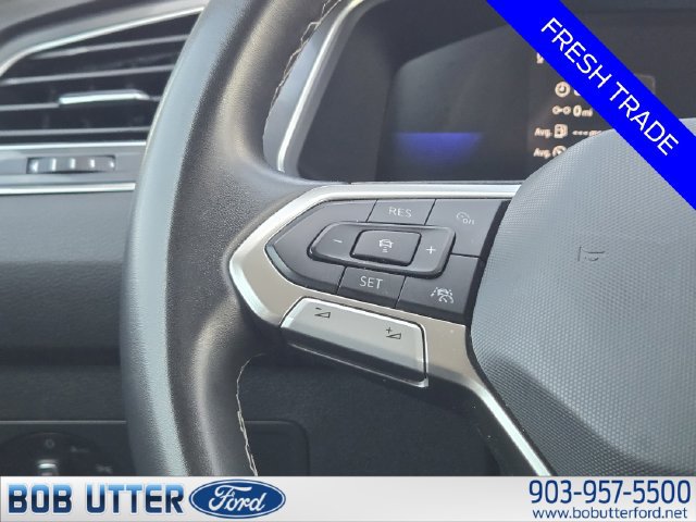 Used 2023 Volkswagen Tiguan SE FWD image 25
