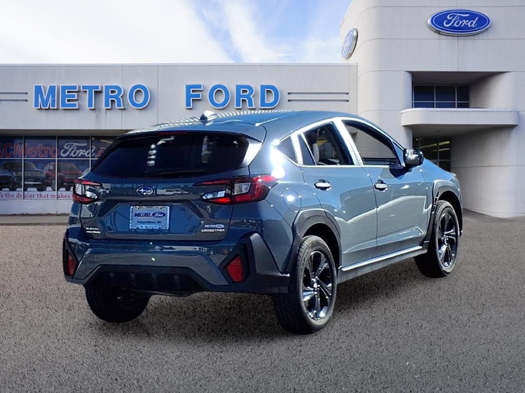 Used 2024 Subaru Crosstrek 2.0i AWD/4WD image 3