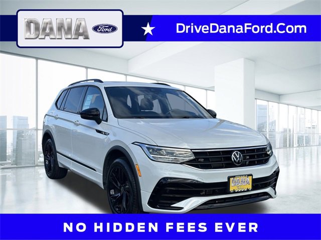 Used 2023 Volkswagen Tiguan SE R-Line image 1